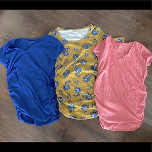 Motherhood small and xs maternity shirt lot